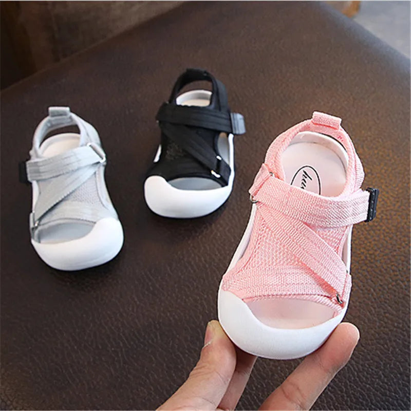 Sandalias de Verano Antideslizantes para Bebés con Cierre Ajustable